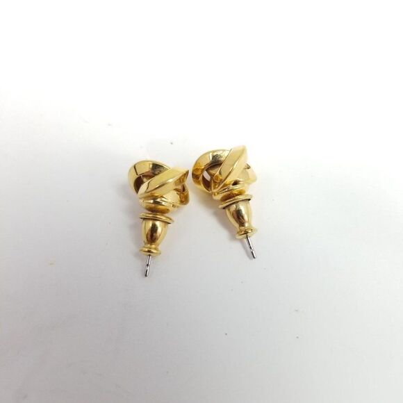 Vintage Little Gold Tone Knot Shape Stud Earrings, Minimal, Classic Design - Picture 3 of 5